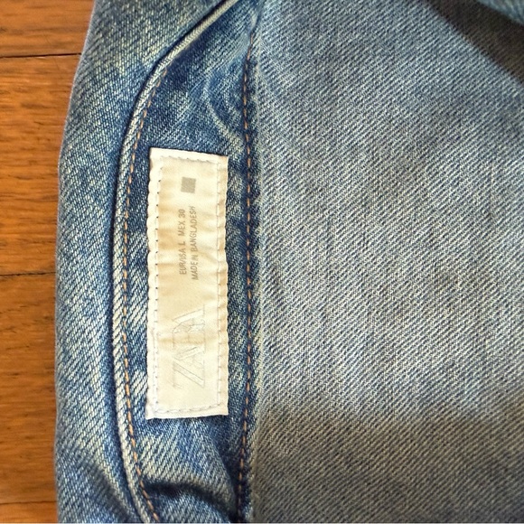 Zara Light Blue Denim cropped short sleeve Jacket - Picture 3 of 3